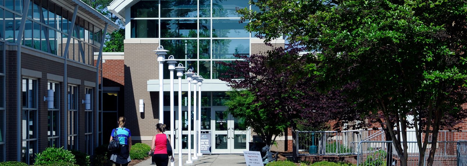 Holly Springs 01-208.jpg