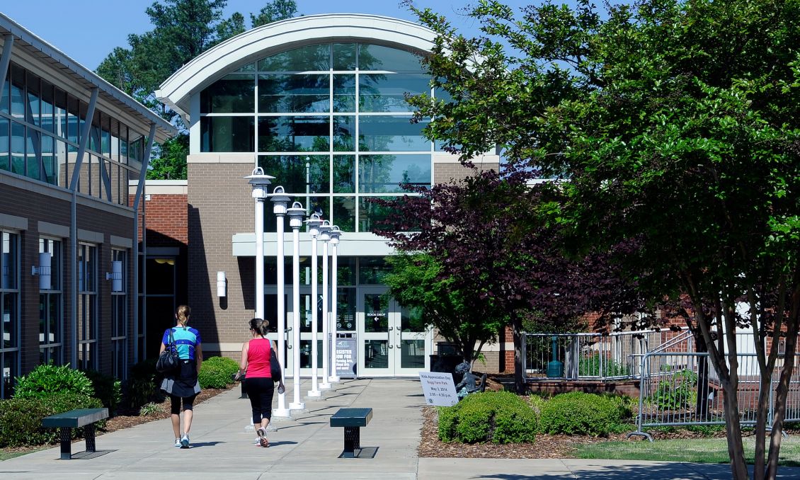 Holly Springs 01-208.jpg